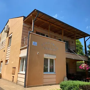  Apartament Gabi Lux Apartman